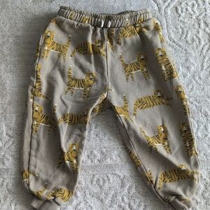 Zara Kids Sweatpants with Tiger Print -4/5T